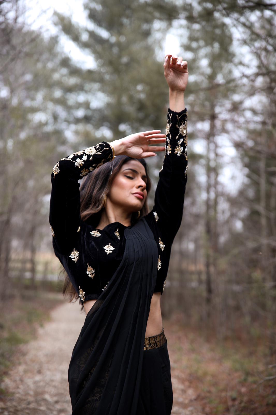 Thelma Saree